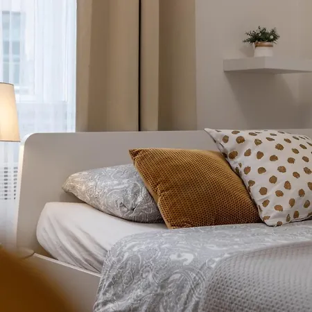 Zizkov Nest شقة براغ