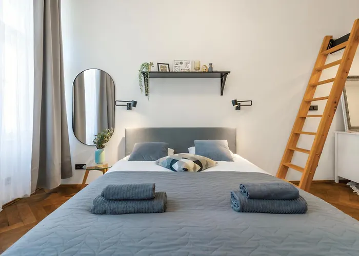 Zizkov Nest Apartamento
