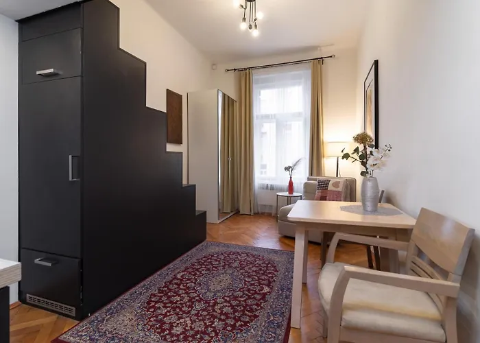 Zizkov Nest Apartamento
