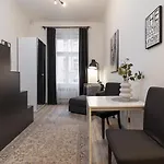 Zizkov Nest Prága