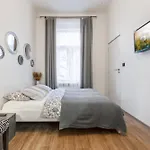 Zizkov Nest Prága