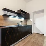 Zizkov Nest Apartman Prága