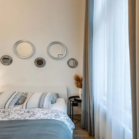 Apartament Zizkov Nest *