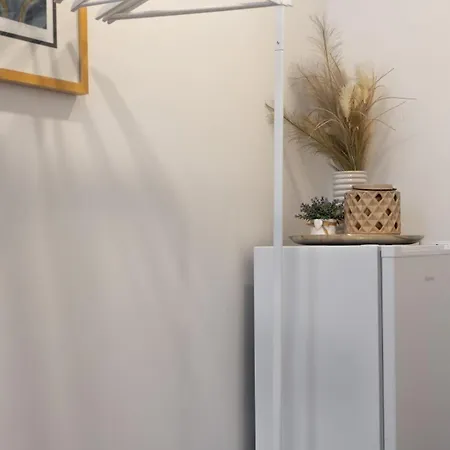 Apartment Awesome *