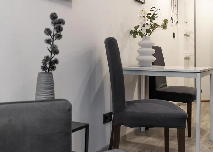 דירה Zizkov Nest פראג